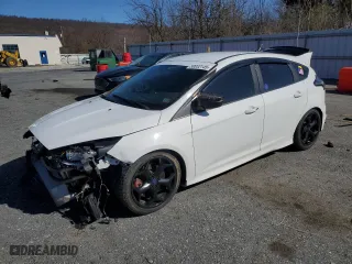 2017 Ford Focus ST with VIN 1FADP3L91HL316628, listed as a Copart auction lot 50032145 with 73,980 mi miles and Salvage Title. Bid and sale history available at carsss.com. Image 1.