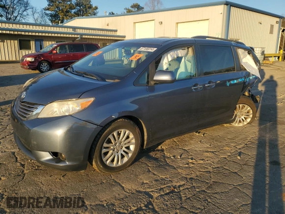 2016 Toyota Sienna XLE с VIN 5TDYK3DC6GS691111, выставлен на аукционе Copart как лот 87195014 с пробегом 196 691 миль миль и Списание • Salvage title. История ставок и продаж доступна на DreamBid. Изображение 1.