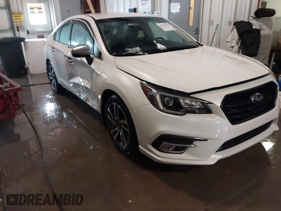 2019 Subaru Legacy Special Sports z VIN 4S3BNAR69K3036049, wystawiony jako IAAI lot #41597566 z przebiegiem 101 170 mil mil oraz . Historia ofert i sprzedaży dostępna na DreamBid. Obrazek 1.