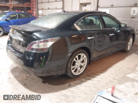 2014 Nissan Maxima SV with VIN 1N4AA5AP3EC476880, listed as a IAAI auction lot 42270932 with 136,357 mi miles and . Bid and sale history available at DreamBid. Image 4.