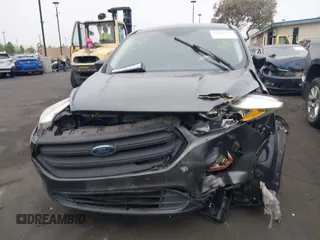 2017 Ford Escape S с VIN 1FMCU0F73HUB68303, выставлен на аукционе IAAI как лот 42432963 с пробегом 110 511 миль миль и . История ставок и продаж доступна на DreamBid. Изображение 12.