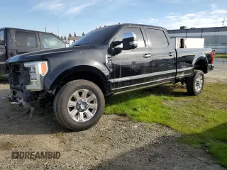 2017 Ford F-350 Platinum z VIN 1FT8W3BT6HEE47814, wystawiony jako Copart lot #45143945 z przebiegiem Nie podano mil oraz Szkoda całkowita • Salvage title. Historia ofert i sprzedaży dostępna na DreamBid. Obrazek 1.