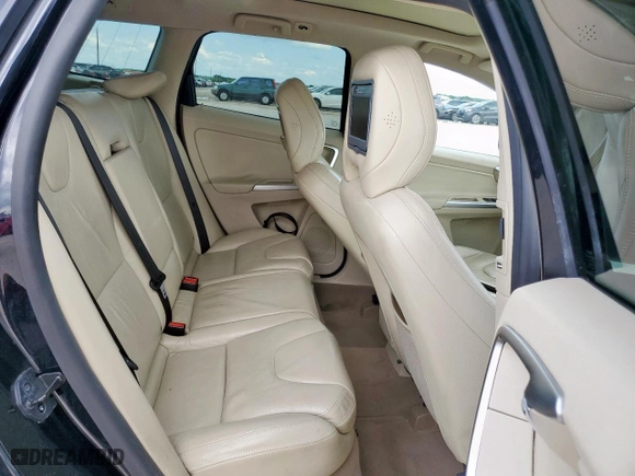 2010 Volvo XC60 3.0T with VIN YV4992DZ6A2096656, listed as a Copart auction lot 54404235 with 141,827 mi miles and Clean Title. Bid and sale history available at carsss.com. Image 11.