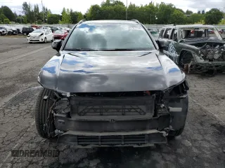 2022 Volvo XC40 Twin Plus z VIN YV4ED3UR3N2713780, wystawiony jako Copart lot #58767174 z przebiegiem 23 486 mil mil oraz Szkoda całkowita • Salvage title. Historia ofert i sprzedaży dostępna na DreamBid. Obrazek 5.