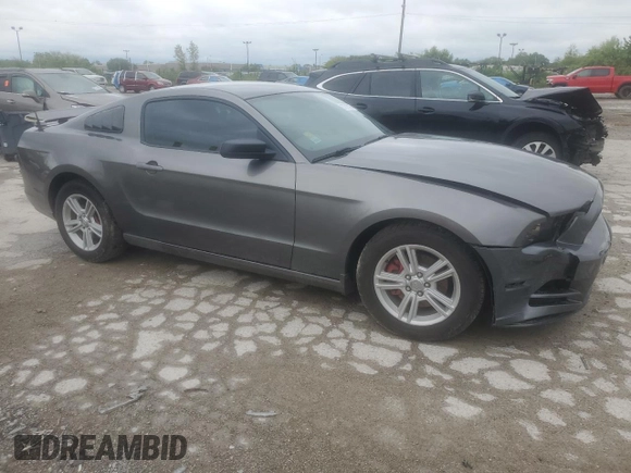 2014 Ford Mustang V6 z VIN 1ZVBP8AM4E5280646, wystawiony jako Copart lot #57615295 z przebiegiem 112 968 mil mil oraz Szkoda całkowita • Salvage title. Historia ofert i sprzedaży dostępna na DreamBid. Obrazek 4.
