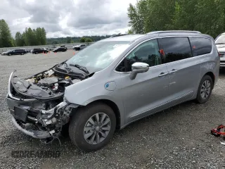 2019 Chrysler Pacifica Hybrid Limited with VIN 2C4RC1N74KR722252, listed as a Copart auction lot 57334215 with 84,539 mi miles and Salvage title. Bid and sale history available at DreamBid. Image 1.