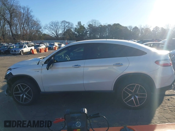 2017 Mercedes-Benz GLE 43 AMG с VIN 4JGED6EB1HA070261, выставлен на аукционе IAAI как лот 41634251 с пробегом 85 000 миль миль и . История ставок и продаж доступна на DreamBid. Изображение 14.