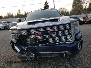 2020 GMC Sierra 3500HD Denali z VIN 1GT49WEY5LF210345, wystawiony jako Copart lot #89412745 z przebiegiem 20 328 mil mil oraz Szkoda całkowita • Salvage title. Historia ofert i sprzedaży dostępna na DreamBid. Obrazek 5.