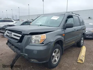 2008 Honda Pilot EX with VIN 5FNYF184X8B038749, listed as a IAAI auction lot 41419942 with 142,857 mi miles. Bid and sale history available at carsss.com. Image 2.