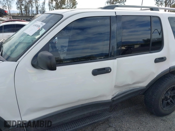 2003 Ford Explorer XLT with VIN 1FMZU63K83UC68895, listed as a IAAI auction lot 41681836 with 183,379 mi miles and . Bid and sale history available at DreamBid. Image 6.