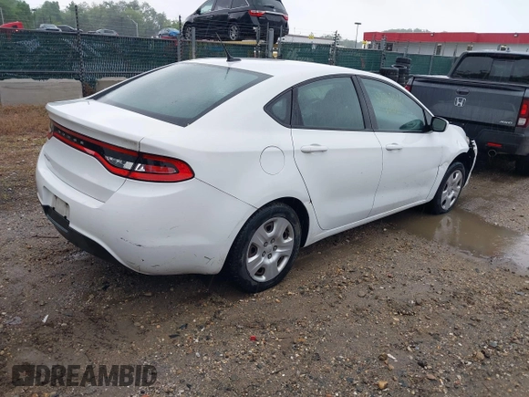 2015 Dodge Dart SE z VIN 1C3CDFAA6FD252899, wystawiony jako IAAI lot #42263073 z przebiegiem 158 249 mil mil oraz . Historia ofert i sprzedaży dostępna na DreamBid. Obrazek 4.