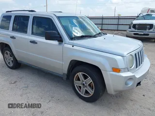 2008 Jeep Patriot Sport with VIN 1J8FF28W18D517009, listed as a IAAI auction lot 42726701 with 165,949 mi miles and . Bid and sale history available at DreamBid. Image 1.