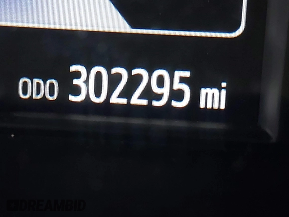2015 Toyota Camry XLE z VIN 4T1BF1FK7FU009782, wystawiony jako IAAI lot #42366251 z przebiegiem 302 295 mil mil oraz . Historia ofert i sprzedaży dostępna na DreamBid. Obrazek 15.