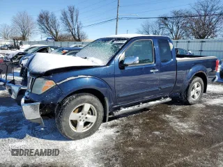 2007 Nissan Frontier SE z VIN 1N6AD06U77C404714, wystawiony jako Copart lot #45853335 z przebiegiem 185 135 mil mil oraz Czysty tytuł • Clean title. Historia ofert i sprzedaży dostępna na DreamBid. Obrazek 1.