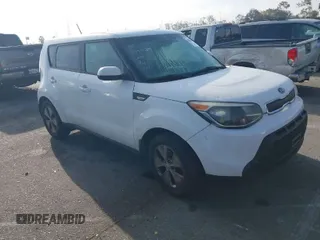 2014 Kia Soul with VIN KNDJN2A21E7109308, listed as a IAAI auction lot 41855960 with 200,479 mi miles. Bid and sale history available at carsss.com. Image 1.