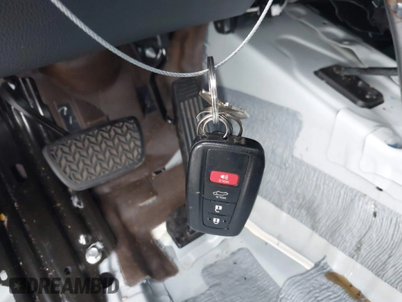 2021 Toyota Highlander XSE z VIN 5TDLZRBH8MS062159, wystawiony jako IAAI lot #42245182 z przebiegiem 63 072 mil mil oraz . Historia ofert i sprzedaży dostępna na DreamBid. Obrazek 11.
