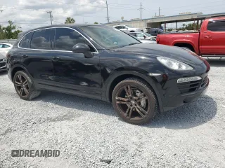 2013 Porsche Cayenne S с VIN WP1AB2A22DLA83248, выставлен на аукционе Copart как лот 55978885 с пробегом 163 380 миль миль и На запчасти • Non repairable. История ставок и продаж доступна на DreamBid. Изображение 4.