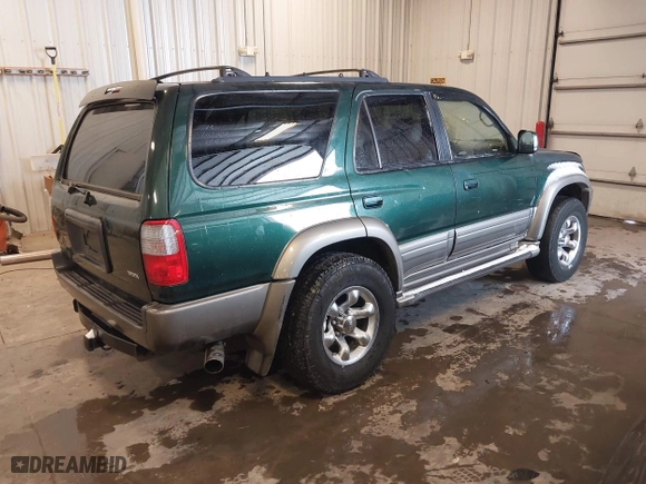 2000 Toyota 4Runner Limited with VIN JT3HN87R3Y9032427, listed as a IAAI auction lot 41535657 with 250,466 mi miles. Bid and sale history available at carsss.com. Image 4.