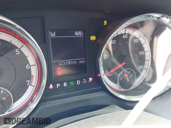 2020 Dodge Grand Caravan GT with VIN 2C4RDGEG0LR189267, listed as a IAAI auction lot 41704718 with 123,190 mi miles and . Bid and sale history available at DreamBid. Image 15.