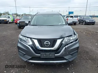 2018 Nissan Rogue SV z VIN KNMAT2MV4JP617844, wystawiony jako IAAI lot #42142365 z przebiegiem 54 001 mil mil oraz . Historia ofert i sprzedaży dostępna na DreamBid. Obrazek 12.