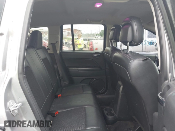 2016 Jeep Compass Sport with VIN 1C4NJCBA8GD699861, listed as a IAAI auction lot 42380213 with 120,538 mi miles and . Bid and sale history available at DreamBid. Image 8.