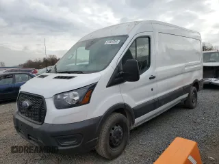 2022 Ford Transit Cargo with VIN 1FTBR1C87NKA66546, listed as a Copart auction lot 81451244 with 31,261 mi miles and Salvage Title. Bid and sale history available at DreamBid. Image 1.