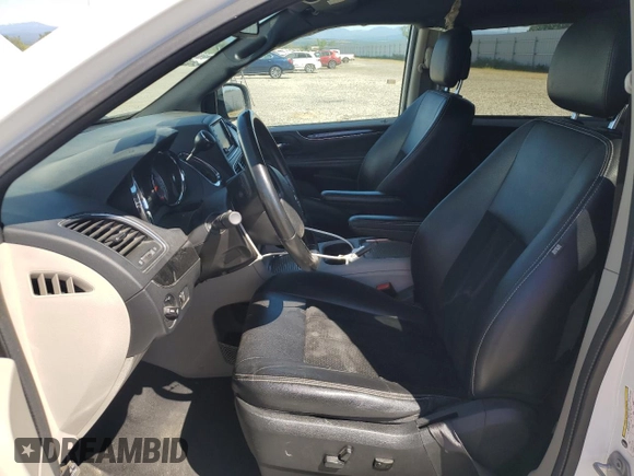 2018 Dodge Grand Caravan SXT with VIN 2C4RDGCG4JR360103, listed as a Copart auction lot 53209605 with 153,827 mi miles and Salvage Title. Bid and sale history available at DreamBid. Image 7.