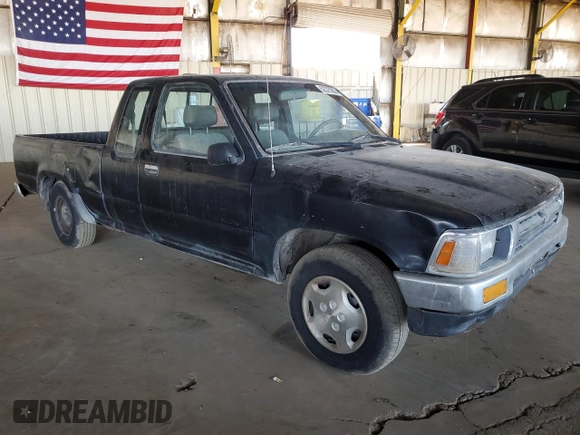 1994 Toyota Pickup with VIN 4TARN93P4RZ266079, listed as a Copart auction lot 52375385 with 165,824 mi miles and Clean title. Bid and sale history available at DreamBid. Image 4.