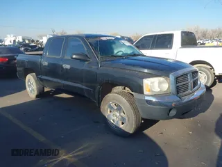 2005 Dodge Dakota SLT with VIN 1D7HE48K95S273313, listed as a IAAI auction lot 41472578 with 158,447 mi miles and . Bid and sale history available at DreamBid. Image 1.