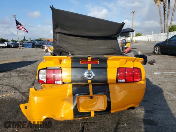 2007 Ford Mustang GT Deluxe with VIN 1ZVFT85H375334354, listed as a Copart auction lot 73364193 with Not Provided miles and Salvage Title. Bid and sale history available at carsss.com. Image 6.
