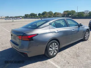 2020 Nissan Altima 2.5 S with VIN 1N4BL4BV3LC149088, listed as a IAAI auction lot 42023226 with 109,180 mi miles. Bid and sale history available at carsss.com. Image 4.