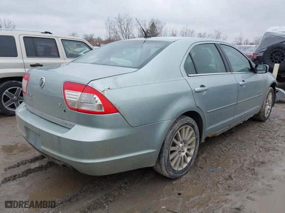 2007 Mercury Milan Premier with VIN 3MEHM08157R618377, listed as a IAAI auction lot 41995725 with 230,309 mi miles. Bid and sale history available at carsss.com. Image 4.