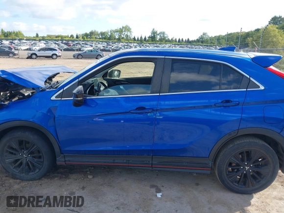 2019 Mitsubishi Eclipse Cross LE z VIN JA4AT4AA1KZ033379, wystawiony jako IAAI lot #40142860 z przebiegiem 75 804 mil mil oraz . Historia ofert i sprzedaży dostępna na DreamBid. Obrazek 14.