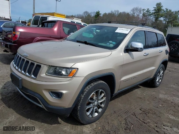 2014 Jeep Grand Cherokee Limited with VIN 1C4RJFBGXEC356754, listed as a IAAI auction lot 41961186 with 226,002 mi miles. Bid and sale history available at carsss.com. Image 2.