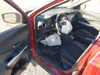 2020 Nissan Kicks SV with VIN 3N1CP5CV7LL486250, listed as a IAAI auction lot 41640578 with 93,191 mi miles and . Bid and sale history available at carsss.com. Image 18.