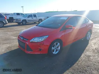 2013 Ford Focus SE with VIN 1FADP3F27DL133405, listed as a IAAI auction lot 41063724 with 112,508 mi miles. Bid and sale history available at carsss.com. Image 2.