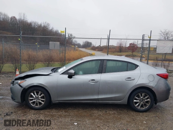 2016 Mazda 3 i Grand Touring z VIN 3MZBM1X74GM245295, wystawiony jako IAAI lot #41079843 z przebiegiem 183 480 mil mil oraz . Historia ofert i sprzedaży dostępna na DreamBid. Obrazek 14.