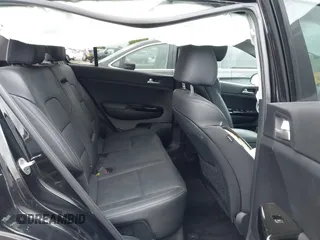 2018 Kia Sportage EX z VIN KNDPN3AC8J7382796, wystawiony jako IAAI lot #42161431 z przebiegiem 42 666 mil mil oraz . Historia ofert i sprzedaży dostępna na DreamBid. Obrazek 8.