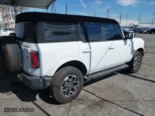 2024 Ford Bronco Outer Banks with VIN 1FMEE8BP8RLA43671, listed as a IAAI auction lot 41604783 with 18,686 mi miles. Bid and sale history available at carsss.com. Image 4.