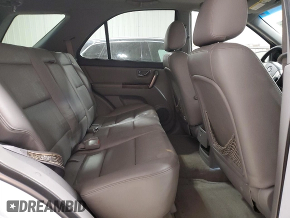 2005 Kia Sorento LX with VIN KNDJC733055350507, listed as a Copart auction lot 42380385 with 226,279 mi miles and Salvage title. Bid and sale history available at DreamBid. Image 11.