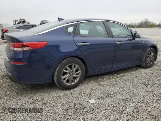 2020 Kia Optima LX z VIN 5XXGT4L39LG414013, wystawiony jako Copart lot #52505515 z przebiegiem 129 719 mil mil oraz Szkoda całkowita • Salvage title. Historia ofert i sprzedaży dostępna na DreamBid. Obrazek 3.