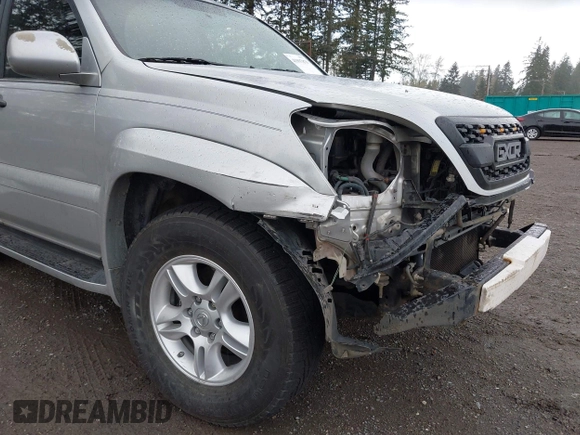 2007 Lexus GX 470 with VIN JTJBT20X870128907, listed as a IAAI auction lot 41997879 with 239,486 mi miles and . Bid and sale history available at DreamBid. Image 6.