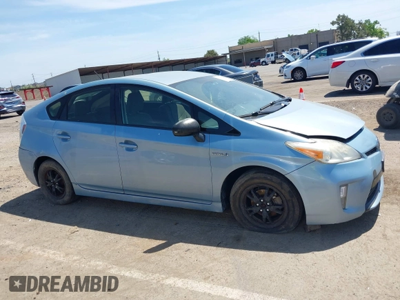 2013 Toyota Prius One with VIN JTDKN3DU6D5629201, listed as a IAAI auction lot 42108606 with 473,790 mi miles. Bid and sale history available at carsss.com. Image 13.