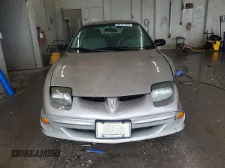 2002 Pontiac Sunfire SE z VIN 1G2JB524627155677, wystawiony jako Copart lot #55771625 z przebiegiem 169 305 mil mil oraz Szkoda całkowita • Salvage title. Historia ofert i sprzedaży dostępna na DreamBid. Obrazek 5.