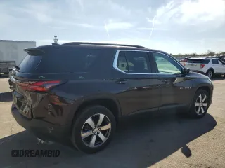 2022 Chevrolet Traverse LT Leather with VIN 1GNEVHKW4NJ110243, listed as a Copart auction lot 46263463 with 15,681 mi miles. Bid and sale history available at carsss.com. Image 3.