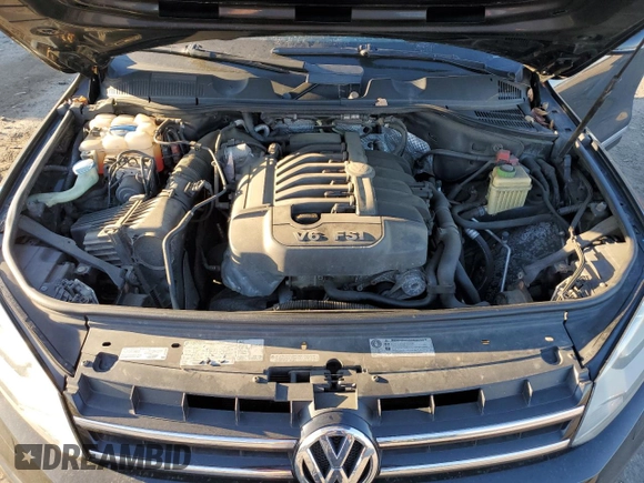 2012 Volkswagen Touareg Sport z VIN WVGEF9BP9CD006844, wystawiony jako Copart lot #43216485 z przebiegiem 120 059 mil mil oraz Szkoda całkowita • Salvage title. Historia ofert i sprzedaży dostępna na DreamBid. Obrazek 12.