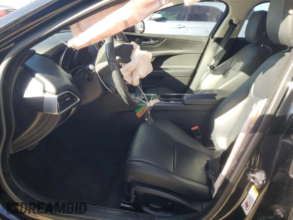 2017 Jaguar XE 25t with VIN SAJAR4BG3HA948489, listed as a Copart auction lot 86930544 with 68,674 mi miles and Salvage Title. Bid and sale history available at DreamBid. Image 7.