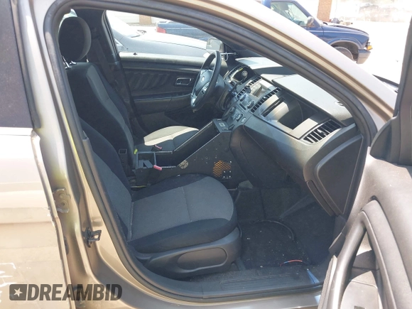 2014 Ford Police Interceptor with VIN 1FAHP2MK4EG131670, listed as a IAAI auction lot 42614498 with 110,254 mi miles and . Bid and sale history available at DreamBid. Image 5.