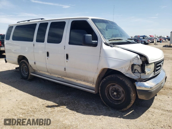 2005 Ford Econoline Passenger XL z VIN 1FBSS31L85HB18484, wystawiony jako Copart lot #54006495 z przebiegiem 109 177 mil mil oraz Szkoda całkowita • Salvage title. Historia ofert i sprzedaży dostępna na DreamBid. Obrazek 4.