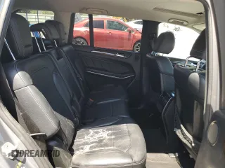 2014 Mercedes-Benz GL 450 z VIN 4JGDF7CE5EA314515, wystawiony jako Copart lot #59105505 z przebiegiem 188 706 mil mil oraz Szkoda całkowita • Salvage title. Historia ofert i sprzedaży dostępna na DreamBid. Obrazek 11.